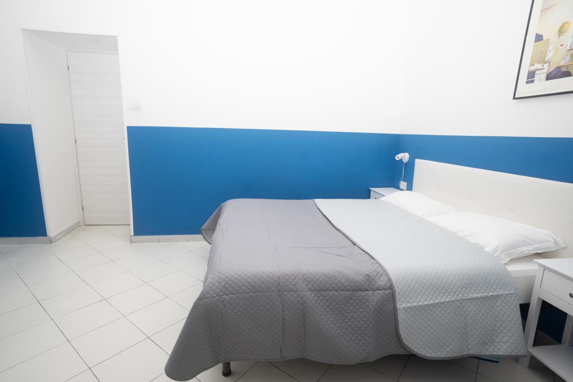 Flyresidence Garibaldi Νάπολη Εξωτερικό φωτογραφία