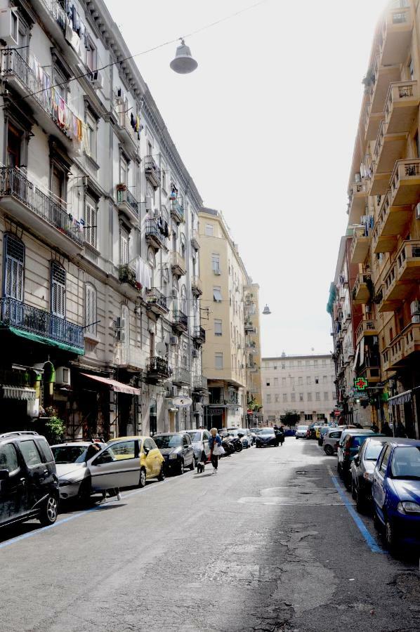Flyresidence Garibaldi Νάπολη Εξωτερικό φωτογραφία